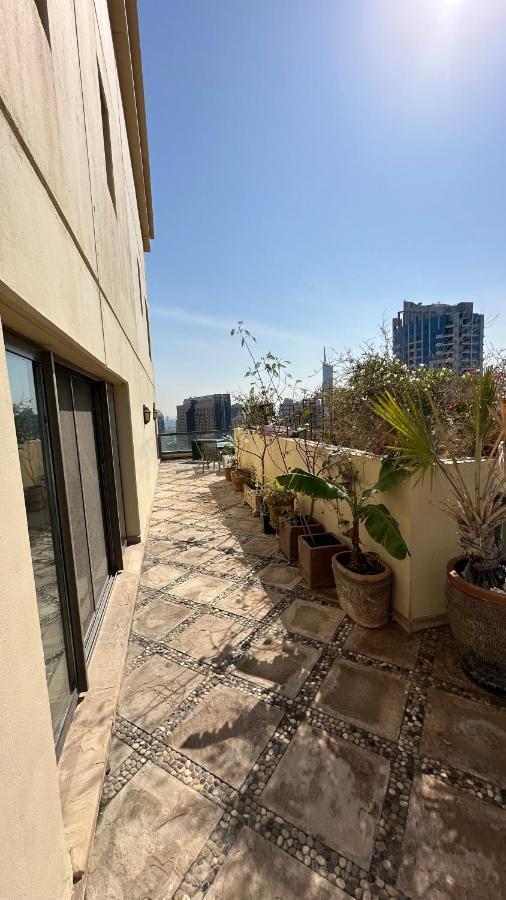 Neyar Beach Vibes - The Penthouse Hostel Dubai Exterior photo